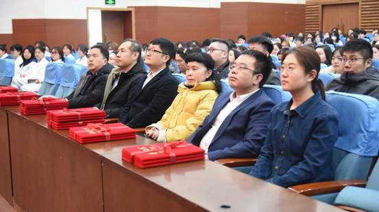 7f31a077cf32ecbd7688495fda01f04e